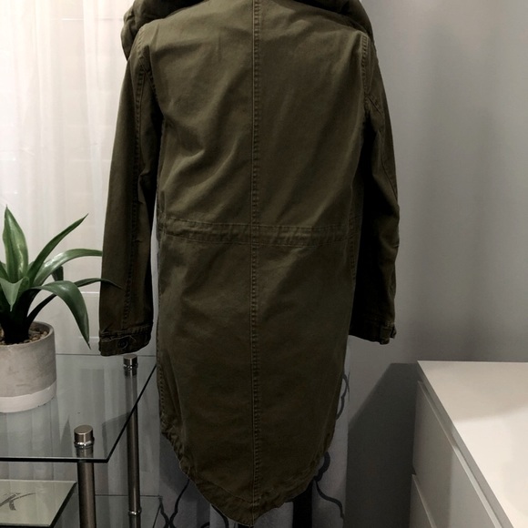 Green Hooded Jacket - Picture 5 of 6